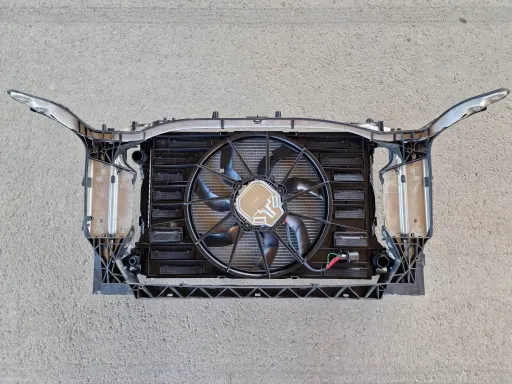8W0145805AC 8W0145805B - Комплект усиления передней полосы радиатора audi a7 4k a6 c8 4k 3.0 tfsi
