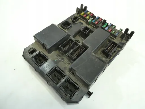 Блок запобіжників BSI PEUGEOT 307 9650218080